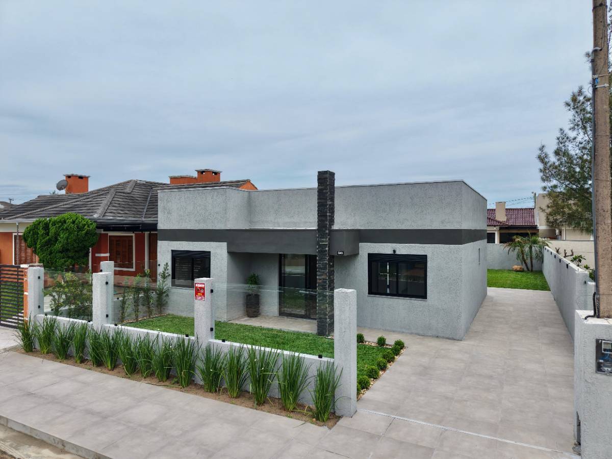 Casa 3 dormitórios para venda em Capão da Canoa | Ref.: 1065