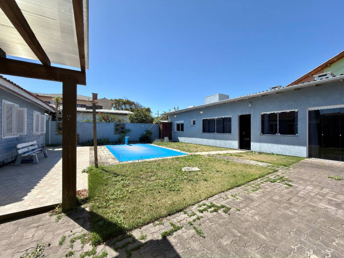 Casa 3 dormitórios para venda, araçá em Capão da Canoa | Ref.: 1077