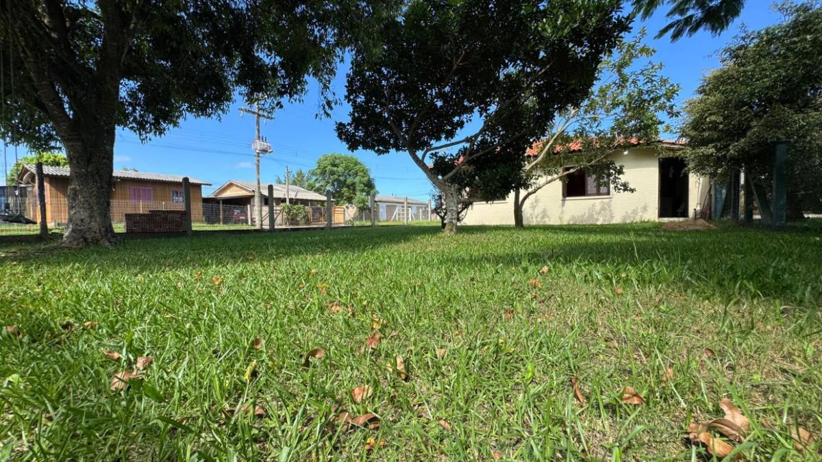 Casa 3 dormitórios para venda, - em Capão Novo | Ref.: 1203