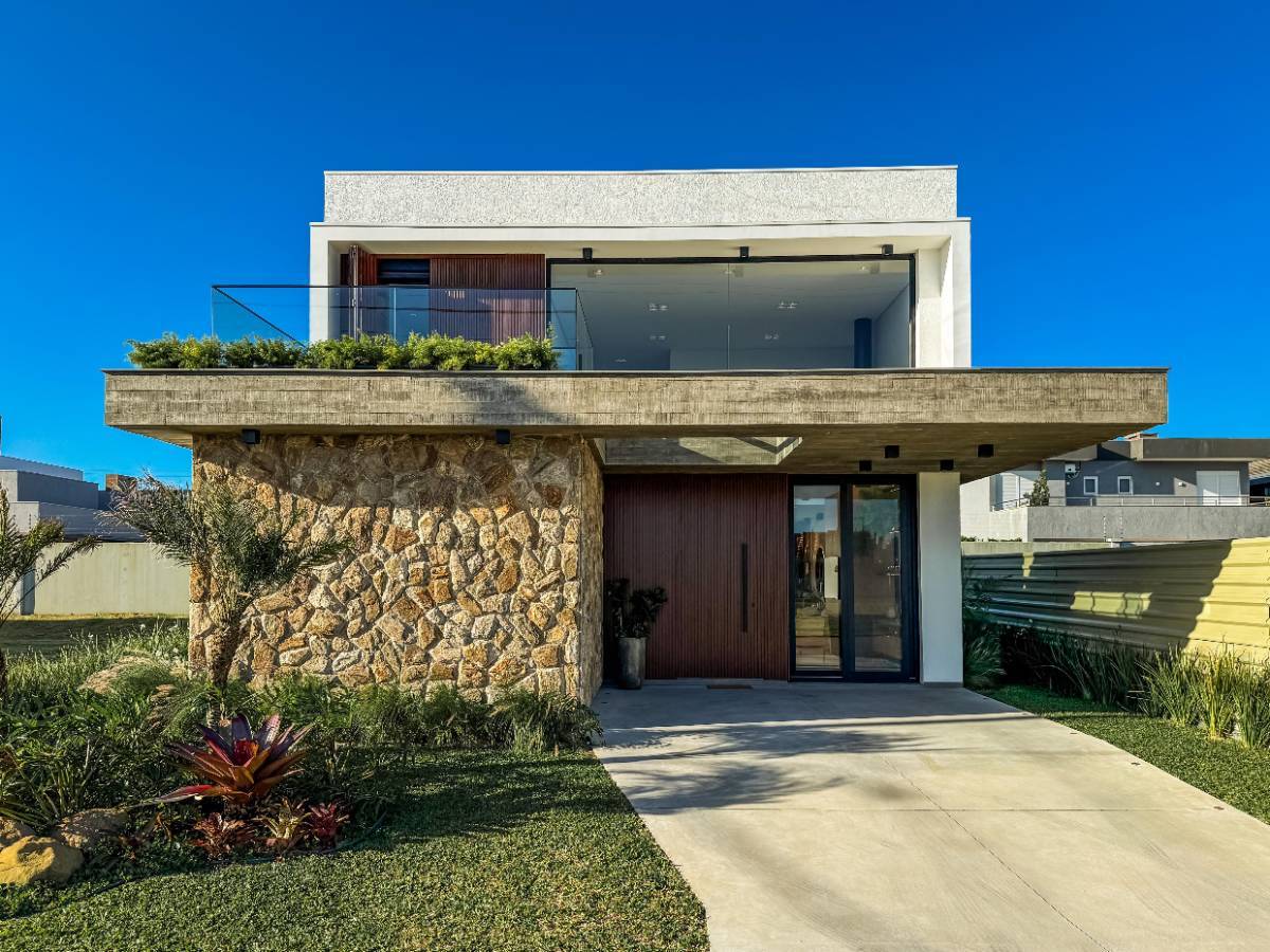 Casa em Condomínio 4 dormitórios para venda, centro em Xangri-lá | Ref.: 961